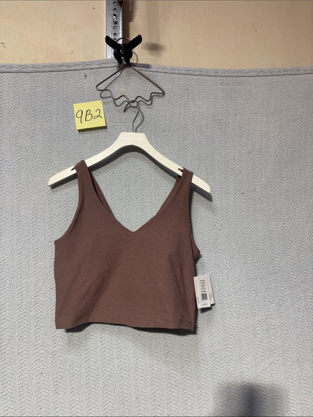 Beyond yoga large cropped top NWT